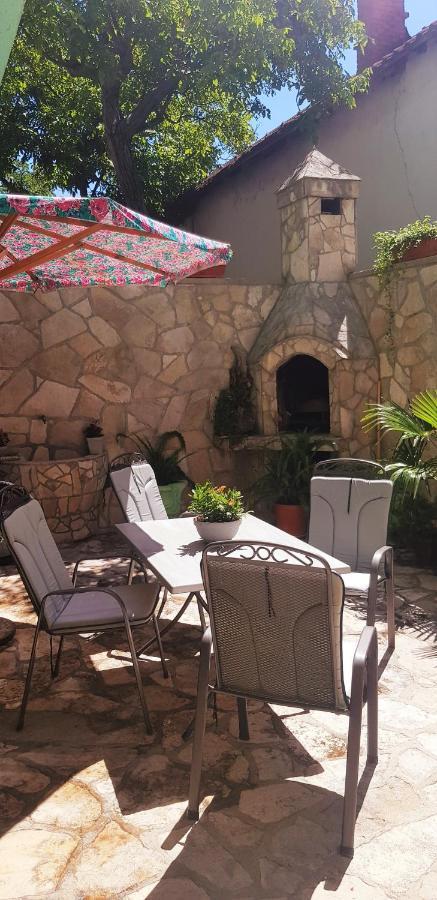 Sun'S Ray Apartment Mostar Eksteriør billede